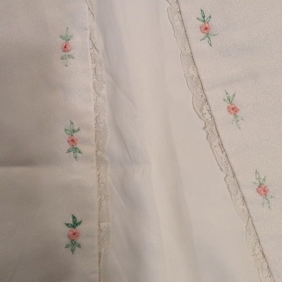 Embroidered Kids Pajama Robe - Cream - Picture 2 of 3
